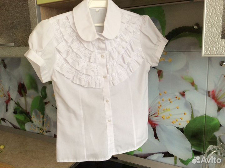 Школьная блузка 140см