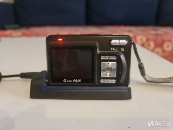 Цифровой фотоаппарат genius G-shot P535