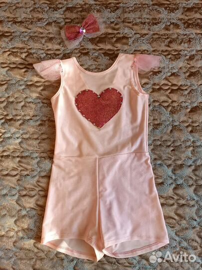 Костюм для выступлений или на новый год 