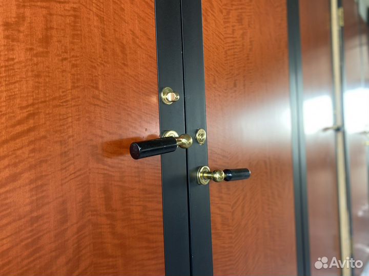 Двери межкомнатные с коробкой Marchio Superlegno