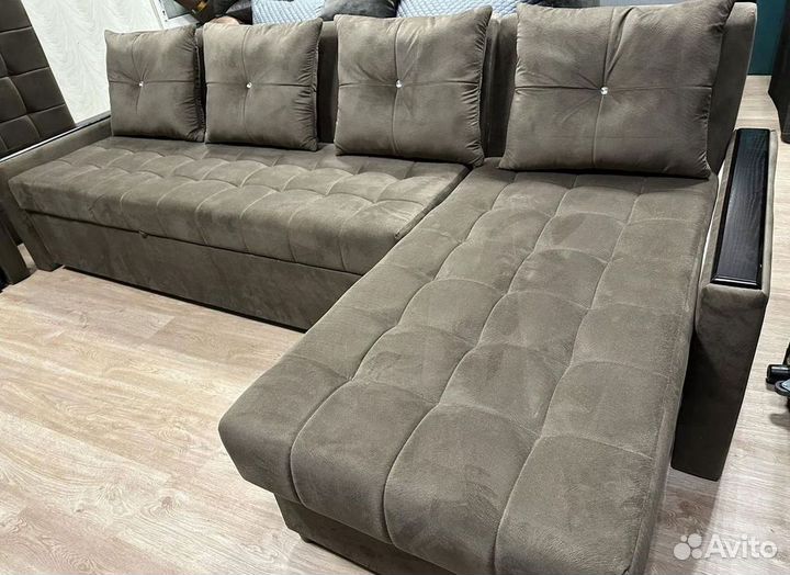 Угловые диваны в наличии не б/у