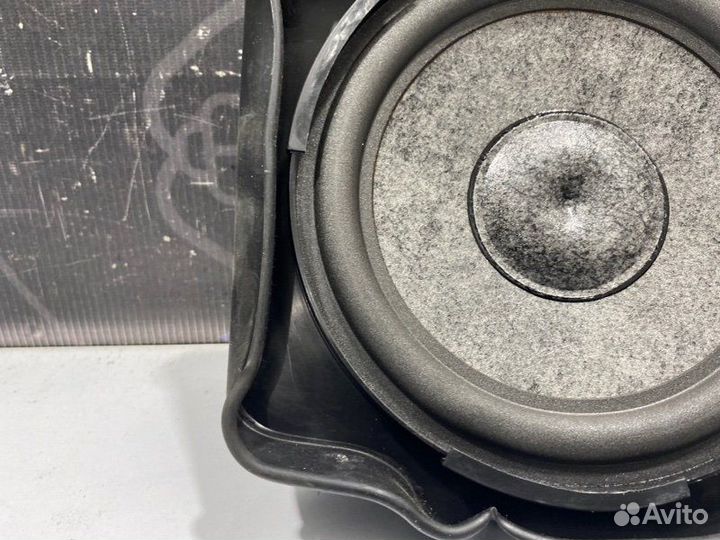 Динамик передний левый Volkswagen Touareg 7L AXQ