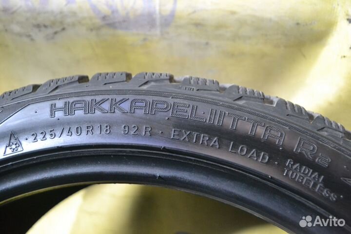 Nokian Tyres Hakkapeliitta R2 225/40 R18