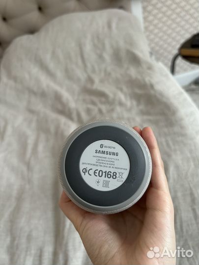 Колонка samsung bottle design