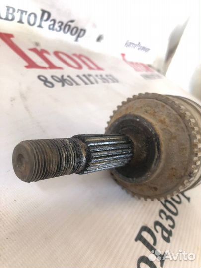 Привод правый левый Renault Symbol 2 new 09-12