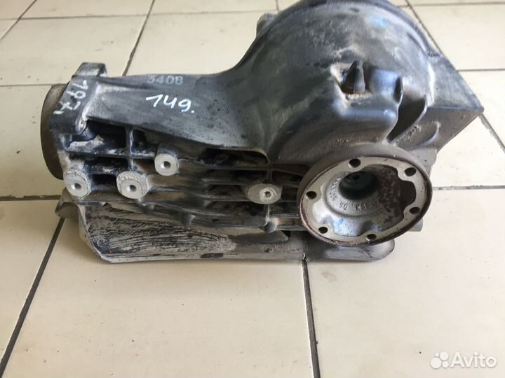 Задний редуктор audi A8 D3 quattro