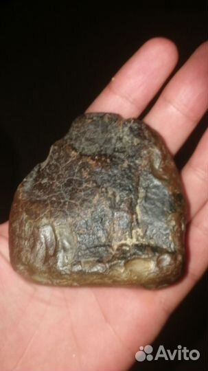 Нефрит (индивидуал) редкий цвет коричневый, белый