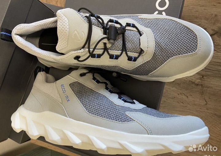43 новые Кроссовки ecco