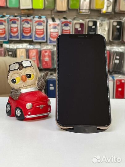 iPhone Xs, 64 ГБ