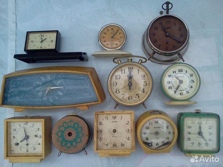 Будильники времён СССР