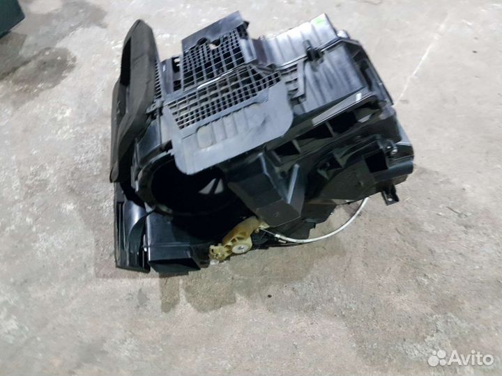 Корпус печки Renault Logan 1