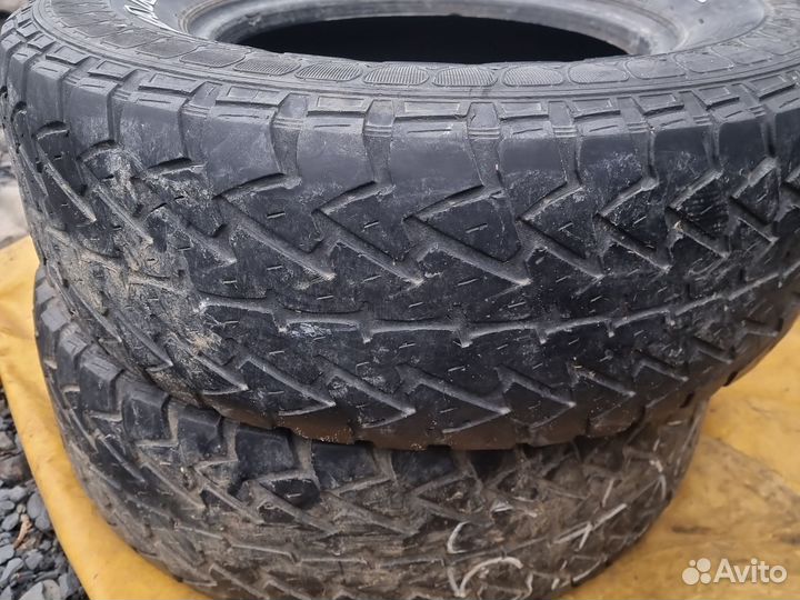 Goodyear Wrangler AT/S 360/700 R16 203ZR