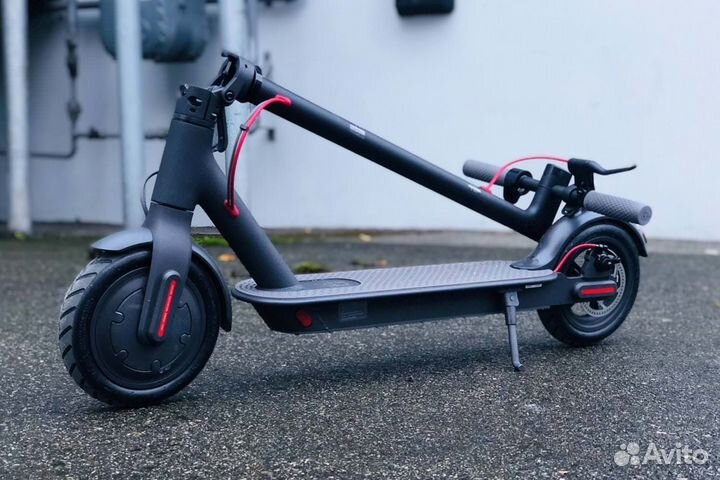 Электросамокат xiaomi m365 pro