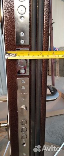 Дверь входная 