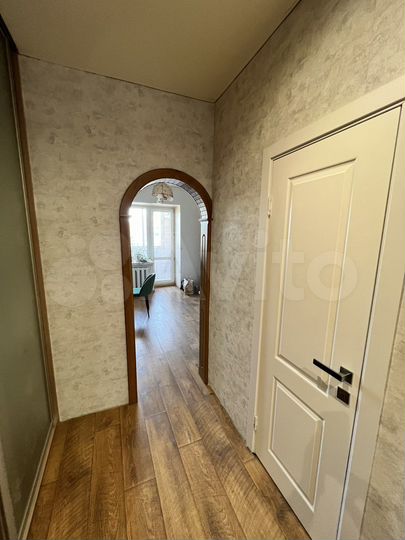 4-к. квартира, 113,5 м², 8/8 эт.