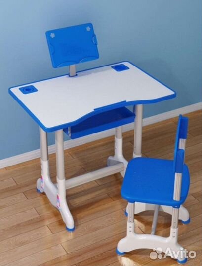 Растущая парта со стулом