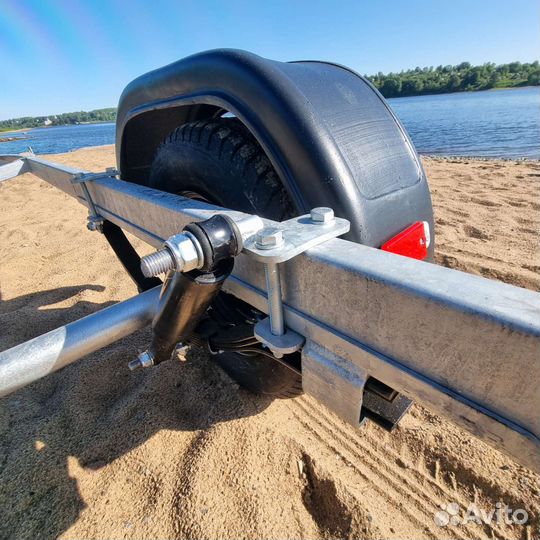 Новый прицеп для лодки от производителя