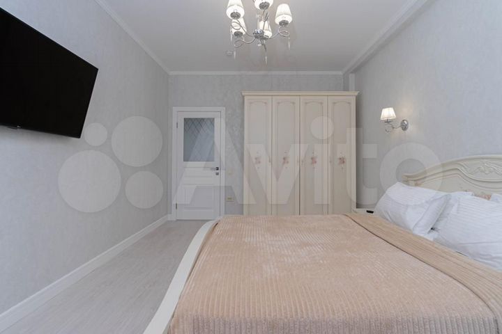 2-к. квартира, 63 м², 9/9 эт.