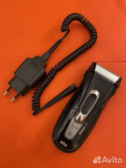 Электрическкя бритва Braun 5000 series