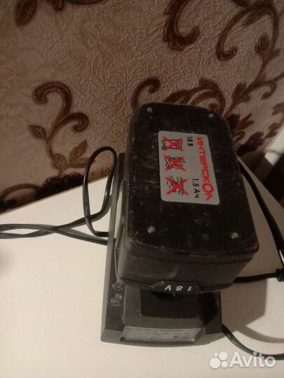 Аккумулятор +зарядное устройство