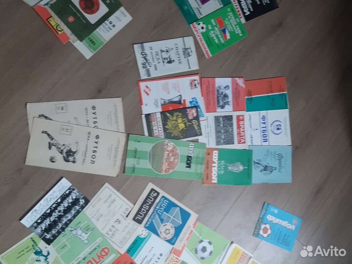 Продам коллекцию программок футбольных клубов