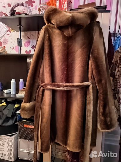 Шуба песец с капюшоном