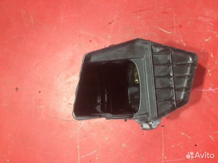 Корпус воздушного фильтра Nissan Murano Z50 VQ35DE