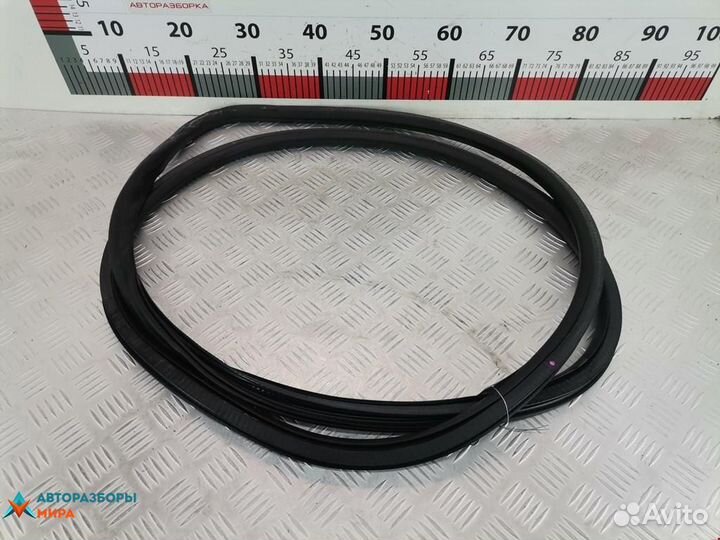 Уплотнитель Chevrolet Equinox 3 2018