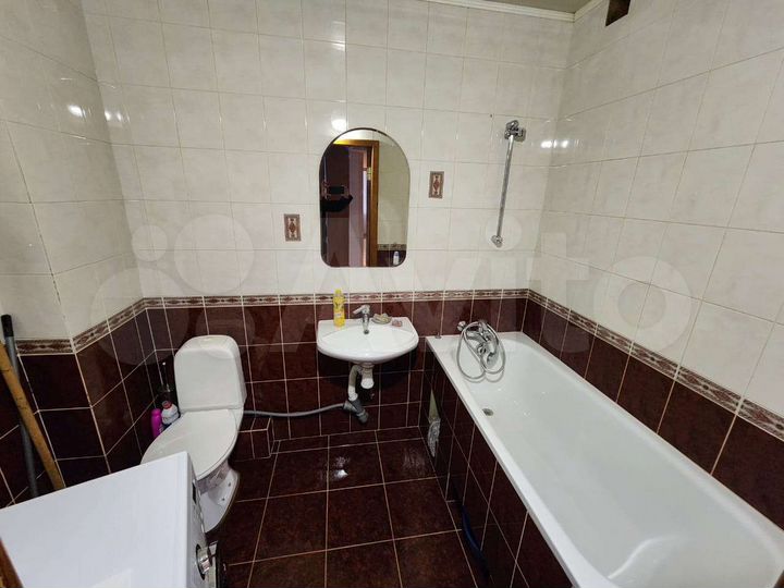 2-к. квартира, 50 м², 3/9 эт.