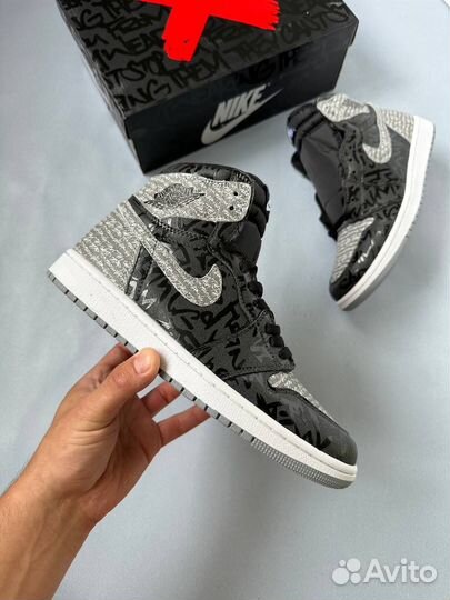 Кроссовки Nike Air Jordan 1 Retro High