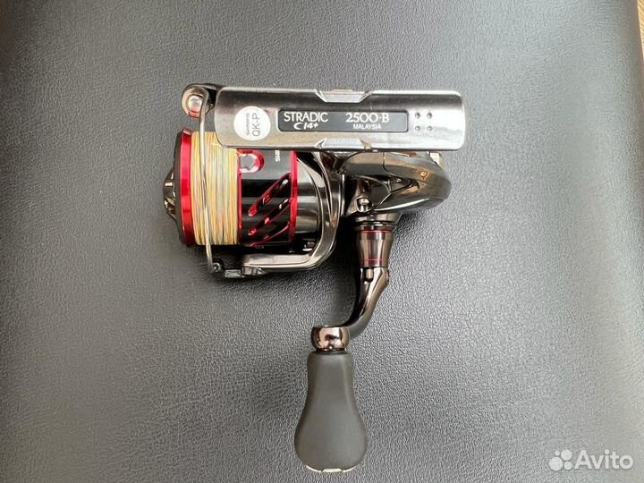 Катушка спининг. Shimano stradic 2500-B C 14 +