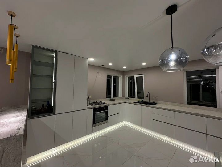 Кухонный гарнитур