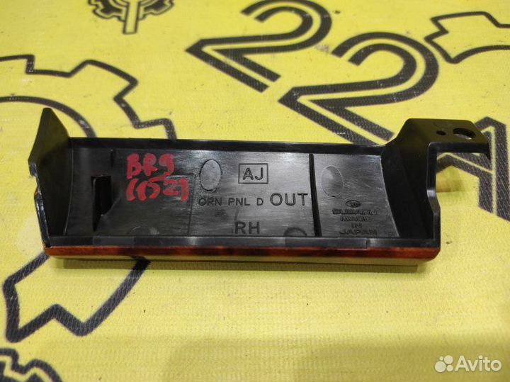 Накладка на торпедо декоративная Subaru