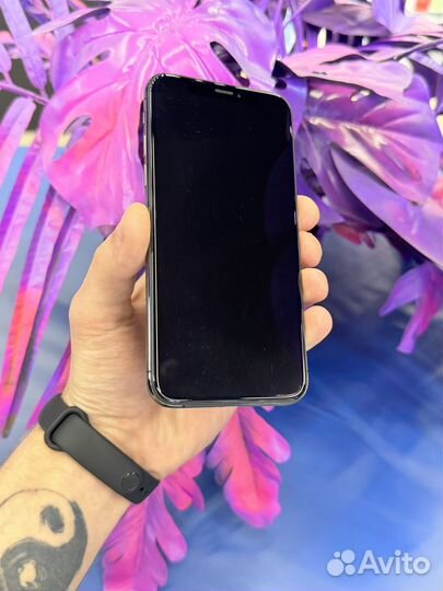 iPhone Xs, 256 ГБ