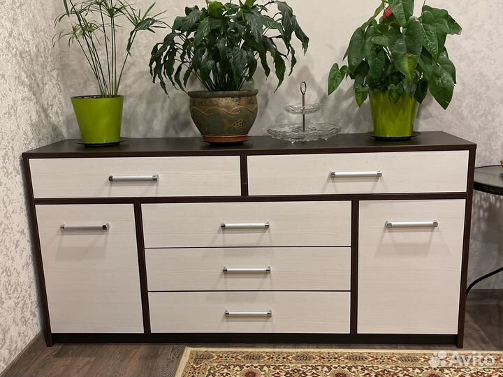 Комод деревянный