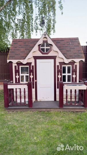 Детский деревянный домик для дачи