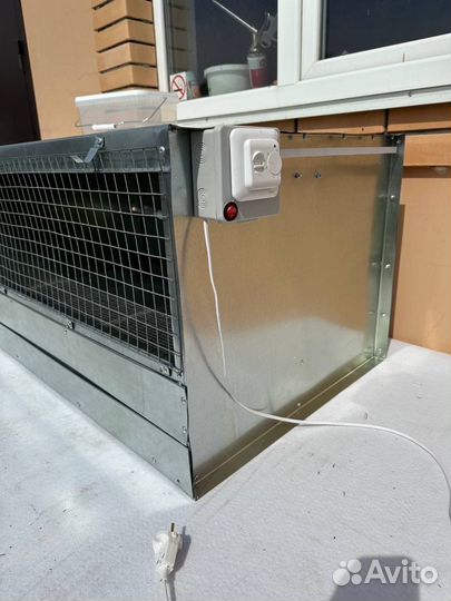 Брудер для цыплят