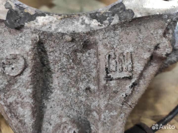 Кулак поворотный правый Chevrolet Cruze, Astra J