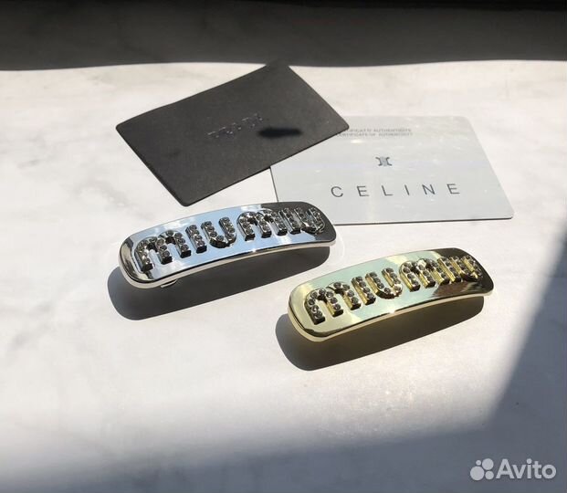 Премиальная заколка для волос miu miu