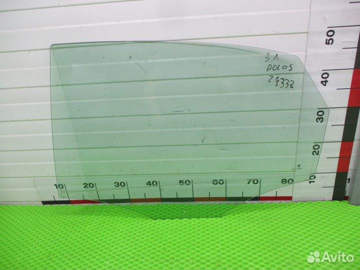 Стекло двери задней левой Volkswagen Polo 5 MK5