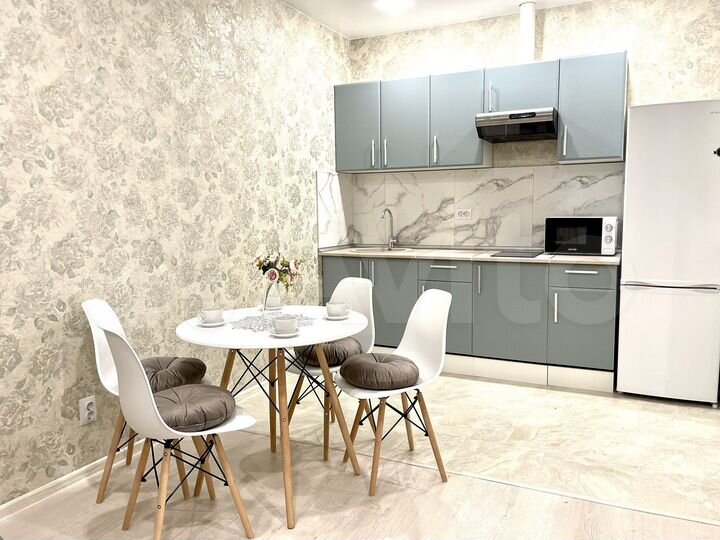 2-к. квартира, 45 м², 18/23 эт.