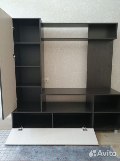 Тумба под телевизор