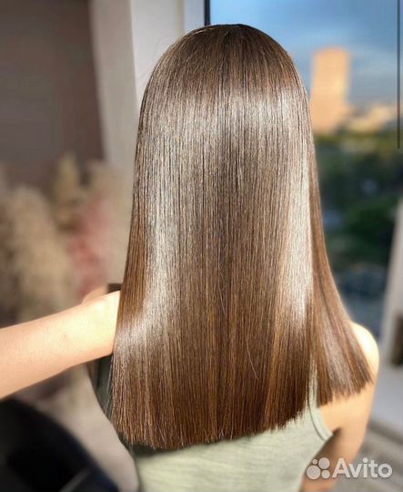 Кератиновое выпрямление волос