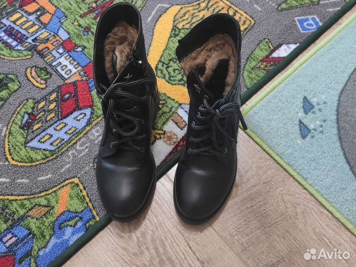 Новые зимние ботинки
