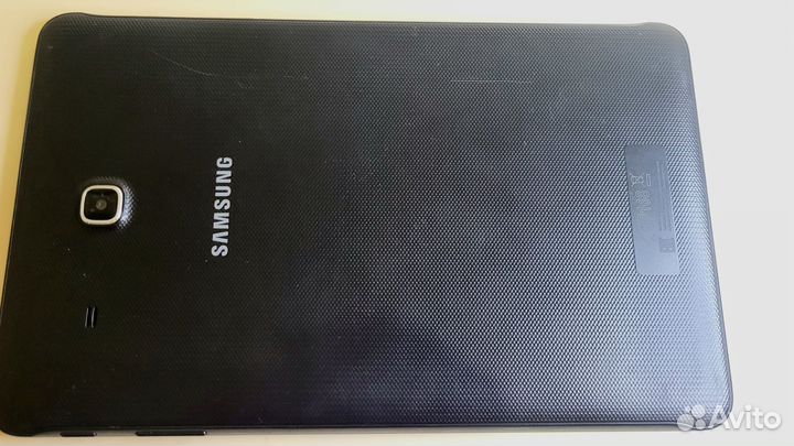 Планшет Samsung Galaxy Tab E sm-t561 с sim