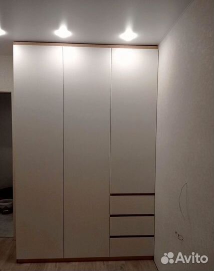 Шкафы распашные от производителя