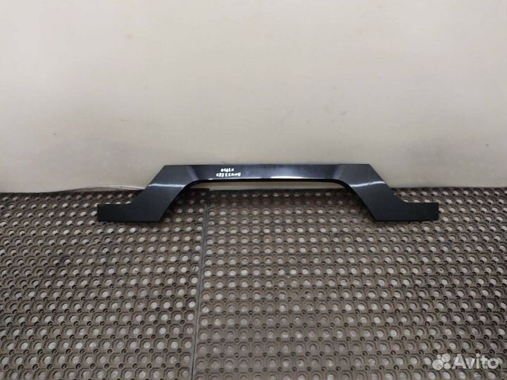 Накладка двери (крышки) багажника BMW X3 E83 2005