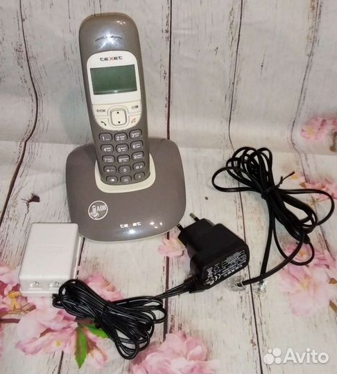 Телефон texet TX-D6505A