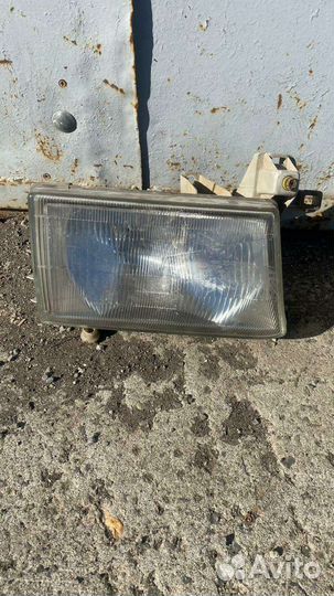 Фары на toyota hilux surf 185