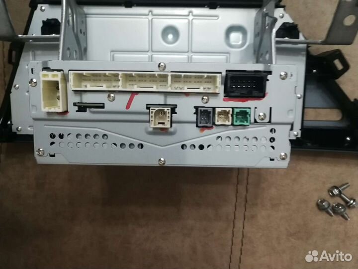 Штатная магнитола Toyota Camry XV70